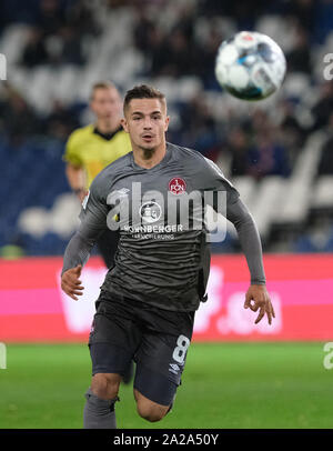 Hanover, Germany. 30th Sep, 2019. Soccer: 2nd Bundesliga, 8th matchday: Hannover 96 - 1st FC Nürnberg in the HDI-Arena in Hannover. Nuremberg's Nikola Dovedan is on the ball. Credit: Peter Steffen/dpa/Alamy Live News Stock Photo