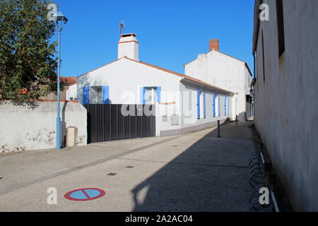 street and house in l'épine on noirmoutier island (france) Stock Photo