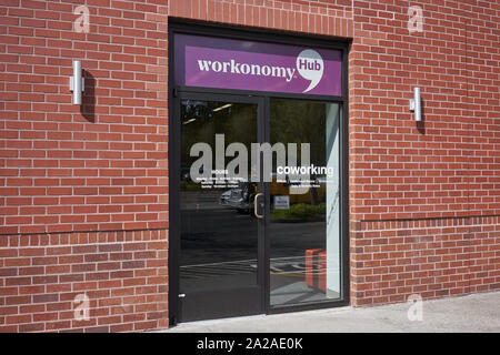 Tigard, Oregon, USA - Sep 16, 2019: The entrance to a new Workonomy™ Hub Coworking Space location in an Office Depot Store in Tigard. Stock Photo