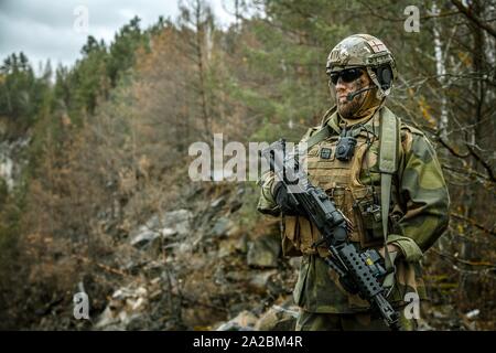 Patrol Of Norwegian Rapid Reaction Special Forces Fsk Soldiers In Patrol Of Norwegian Rapid Reaction Special Forces Fsk Soldiers In