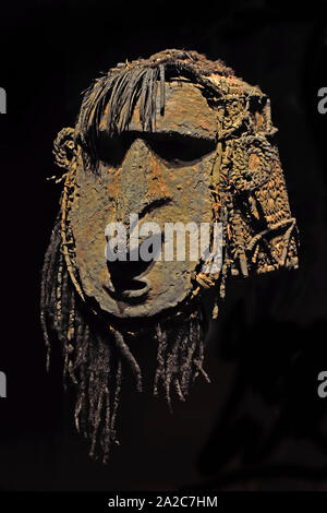 Yam mask mid-20th century population Abelam Oceania - Melanesia - Papua ...