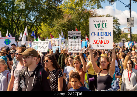 Montreal, CA - 27 September 2019: More than 500 000 people take part in the Montreal Climate March. Stock Photo