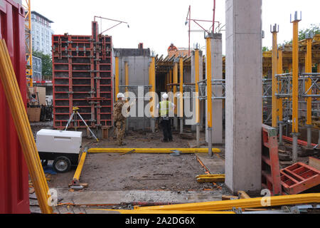 Peri Falsework June 2016 - Peri support falsework system for a reinforced concrete ...