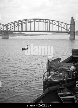 Die Königin Luise Brücke über die Memel in Tilsit in Ostpreußen, 1930er