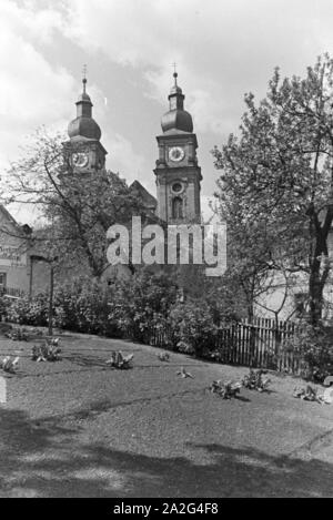 Ein Ausflug nach Amorbach, Deutsches Reich 1930er Jahre. A trip to Amorbach, Germany 1930s. Stock Photo