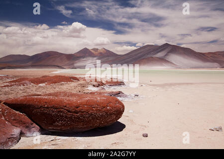 Red Rocks (Piedras Rojas), lagoon and salt flats in Atacama Desert ...