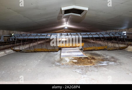 30 September 2019, Lower Saxony, Lüneburg: The last remaining boiling pan with a total area of 160 square metres can be seen in the German Salt Museum in Lüneburg. (to dpa 'Lüneburg and the salt') Photo: Philipp Schulze/dpa Stock Photo