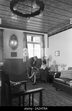 Urlaub im Schwarzwald, Deutsches Reich 1930er Jahre. Holidays in the Black Forest, Germany 1930s. Stock Photo