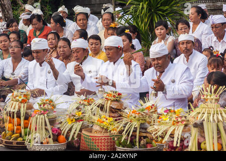 Bali, Indonesia - Feb 2, 2012 - Hari Raya Galungan and Umanis Galungan holiday fesival parade - the days to celebrate the victory of Goodness over Stock Photo