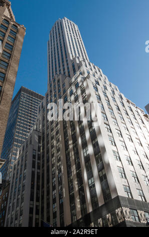 Skyscrapers Along Midtown Madison Avenue, Manhattan, NYC, USA Stock Photo