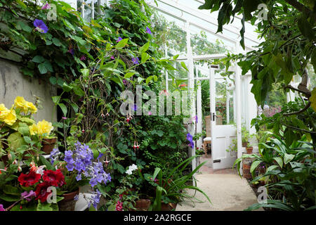 Virginia Woolf home Monks House at Rodmell in East Sussex England UK Stock Photo