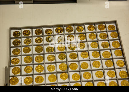 Ancient gold coins Israel Antiquities Authority Stock Photo