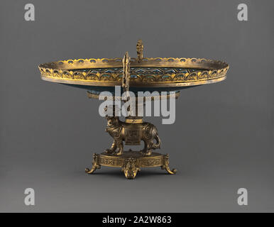 CHARGER, cloisonne, 14-1/2 d, Asian Art Stock Photo