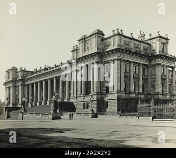 Photograph - 'Parliament House', Melbourne, May 1901, One of a set of 47 original photographs of the Australian Federation celebrations in Melbourne 1901 to mark the opening of the first Federal Parliament of Australia. The photographs trace the Royal Visit of the Duke and Duchess of Cornwall and York for the occasion, from their arrival in Melbourne on the Royal Yacht 'Ophir' at St Kilda Pier on 6 May 1901 to their departure for Brisbane at Port Stock Photo