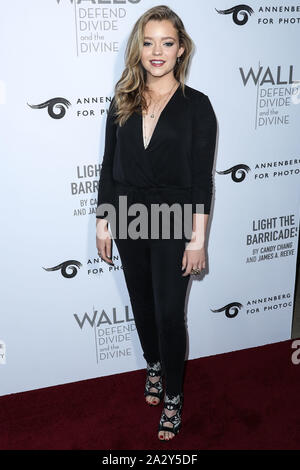 Century City, United States. 03rd Oct, 2019. CENTURY CITY, LOS ANGELES, CALIFORNIA, USA - OCTOBER 03: Actress Jade Pettyjohn arrives at Annenberg Space For Photography's W|ALL's: Defend, Divide And The Divine Exhibit Opening held at the Annenberg Space For Photography on October 3, 2019 in Century City, Los Angeles, California, United States. (Photo by Xavier Collin/Image Press Agency) Credit: Image Press Agency/Alamy Live News Stock Photo