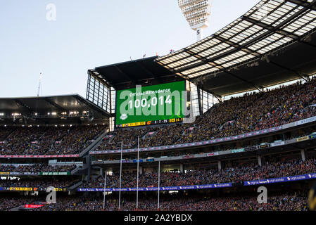 AFL grand final crowd Stock Photo - Alamy