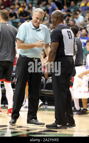 October 3, 2019 - Houston Rockets head coach Mike D'Antoni and referee Courtney Kirkland #61 have a little chuckle during a preseason game between the Los Angeles Clippers and the Houston Rockets at the Stan Sheriff Center on the campus of the University of Hawaii at Manoa in Honolulu, HI - Michael Sullivan/CSM. Stock Photo