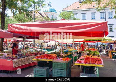 Fruit and vegetable stalls in Central Market, Old Town, Ljubljana, Slovenia Stock Photo