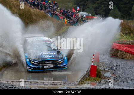 Hafren, UK. 05th Oct, 2019. SS13 Sweet Lamb Hafren, Wales Rally GB 2019 Stage 13: Pontus TIDEMAND & Co Driver Ola FLOENE competing in the Ford Fiesta WRC for M-Sport Ford World Rally Team hit the water jump. Credit: News Images /Alamy Live News Stock Photo