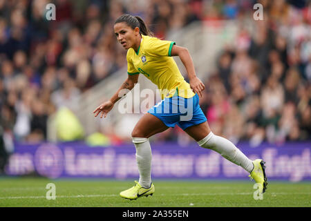 Middlesbrough, UK. 05th Oct, 2019. MIDDLESBROUGH, ENGLAND - OCTOBER 05: Oliveira Debora 'Debinha' scores and celebrates her brace during the International Women's friendly between England Women and Brazil Women at Riverside Stadium, on October 05, 2019 in Middlesbrough, England. (Photo by Daniela Porcelli/SPP) Credit: SPP Sport Press Photo. /Alamy Live News Stock Photo