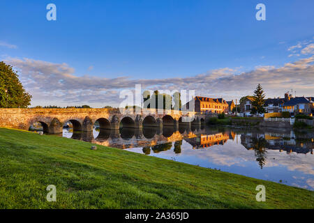 Image of the stone bridge over the river Villaine at Pont-Rean, Brittainy, France Stock Photo
