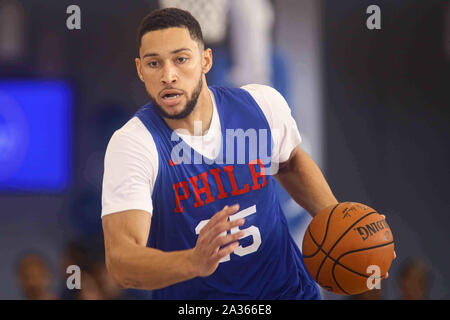 Wilmington, DE, USA. 5th Oct, 2019. Philadelphia 76ers Guard BEN SIMMONS (25) drives the lane during the 76ers annual Blue and White scrimmage game Saturday, Oct. 05, 2019, at the 76ers Fieldhouse in Wilmington, DE Credit: Saquan Stimpson/ZUMA Wire/Alamy Live News Stock Photo