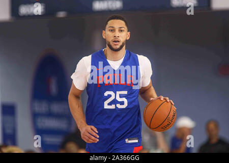 Wilmington, DE, USA. 5th Oct, 2019. Philadelphia 76ers Guard BEN SIMMONS (25) brings the ball down the floor during the 76ers annual Blue and White scrimmage game Saturday, Oct. 05, 2019, at the 76ers Fieldhouse in Wilmington, DE Credit: Saquan Stimpson/ZUMA Wire/Alamy Live News Stock Photo