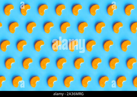 Seamless background with mandarin carpel oranges tangerines Stock Photo