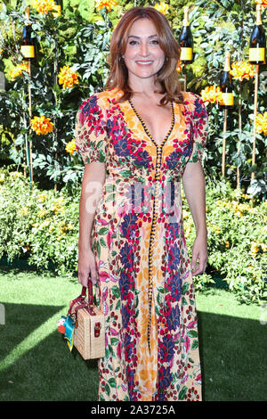 Pacific Palisades, United States. 05th Oct, 2019. PACIFIC PALISADES, LOS ANGELES, CALIFORNIA, USA - OCTOBER 05: Sasha Alexander arrives at the 10th Annual Veuve Clicquot Polo Classic Los Angeles held at Will Rogers State Historic Park on October 5, 2019 in Pacific Palisades, Los Angeles, California, United States. (Photo by Xavier Collin/Image Press Agency) Credit: Image Press Agency/Alamy Live News Stock Photo