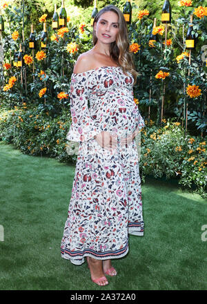 Pacific Palisades, United States. 05th Oct, 2019. PACIFIC PALISADES, LOS ANGELES, CALIFORNIA, USA - OCTOBER 05: Nina Senicar arrives at the 10th Annual Veuve Clicquot Polo Classic Los Angeles held at Will Rogers State Historic Park on October 5, 2019 in Pacific Palisades, Los Angeles, California, United States. (Photo by Xavier Collin/Image Press Agency) Credit: Image Press Agency/Alamy Live News Stock Photo