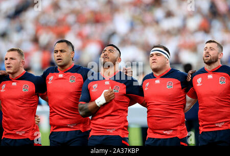 England's Elliot Daly (right) and George Ford during a training session ...