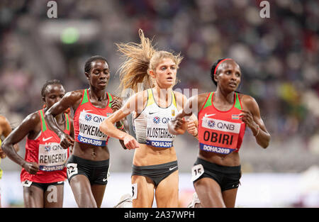 vr winner Hellen Obiri (KEN/1st place), Konstanze KLOSTERHALFEN (Germany/3rd place), Margaret Chelimo Kipkemboi (KEN/2nd place), Lilian Kasait Rengeruk (KEN/5th place), action, field, crowd, Women's Final 5000m, on 05.10.2019 World Athletics Championships 2019 in Doha/Qatar, from 27.09. - 10.10.2019. | Usage worldwide Stock Photo