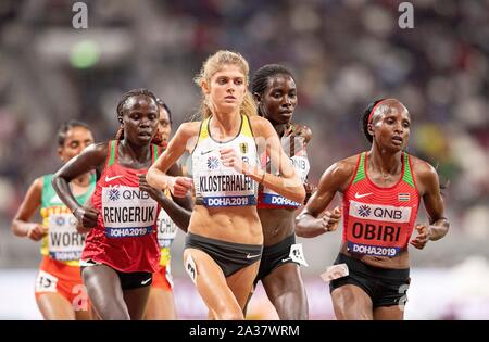 vr winner Hellen Obiri (KEN/1st place), Konstanze KLOSTERHALFEN (Germany/3rd place), Margaret Chelimo Kipkemboi (KEN/2nd place), Lilian Kasait Rengeruk (KEN/5th place), action, field, crowd, Women's Final 5000m, on 05.10.2019 World Athletics Championships 2019 in Doha/Qatar, from 27.09. - 10.10.2019. | Usage worldwide Stock Photo