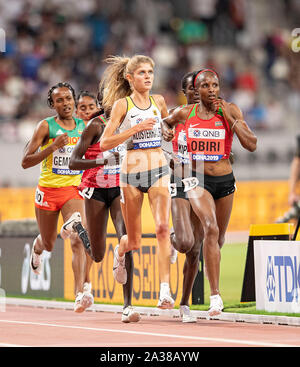 vr winner Hellen Obiri (KEN / 1st place), Konstanze KLOSTERHALFEN (Germany / 3rd place), Tsehay Gemechu (ETH / 4th place), action, field, pulk, women's final 5000m, on 05.10.2019 World Athletics Championships 2019 in Doha / Qatar, from 27.09. - 10.10.2019. | Usage worldwide Stock Photo