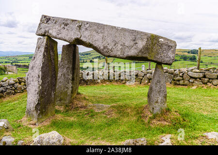 Legananny Dolmen, a neolithic portal tomb, close to Castlewellan, County Down, Northern Ireland, United Kingdom, UK Stock Photo