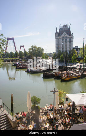 Modern architecture Cube Houses, designed by Piet Blom, and designed to maximise internal space, without using up a lot of ground space.  Rotterdam, N Stock Photo