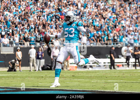 Carolina Panthers linebacker Brian Burns (0) wears a Spida face shield  prior to an NFL preseason football game against the Detroit Lions, Friday,  Aug. 25, 2023, in Charlotte, N.C. (AP Photo/Brian Westerholt