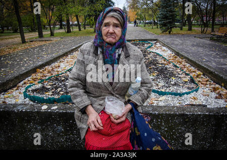Rasskazovo, Tambov region, Russia. 7th Oct, 2019. An elderly woman (Russian pensioner) asks for help on the street in Rasskazovo Credit: Demian Stringer/ZUMA Wire/Alamy Live News Stock Photo