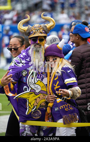 East Rutherford, New Jersey, USA. 6th Oct, 2019. Minnesota Vikings fans  prior to kickoff before a NFL game between the Minnesota Vikings and the  New York Giants at MetLife Stadium in East