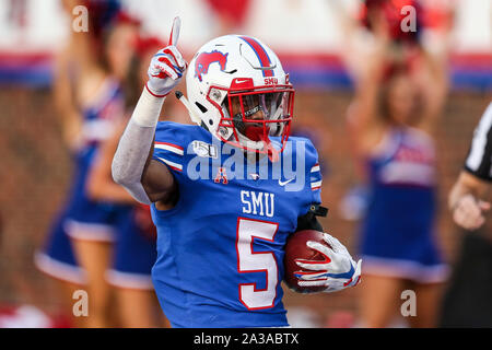 SMU cornerback Ar mani Johnson in an NCAA college football game