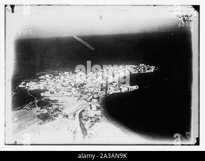 Series of first aerial photographs of Palestine and Syria. Tyre showing peninsula. Stock Photo