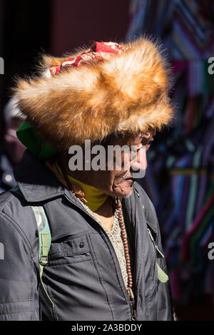 Tibetan sheared fur hat Active 65826152_734431233638856_24385  main image 4