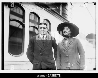 Ernest Shackleton and wife Stock Photo - Alamy