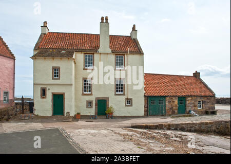 Gyles House. Historic building overlooking the harbour of the coastal village of Pittenweem. Fife, Scotland Stock Photo