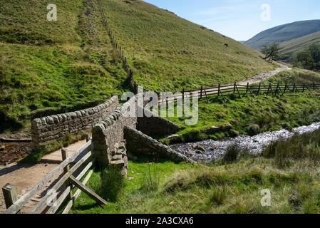 Bridge below Jacobs Ladder on the Pennine Way, Edale, Derbyshire, England. Stock Photo