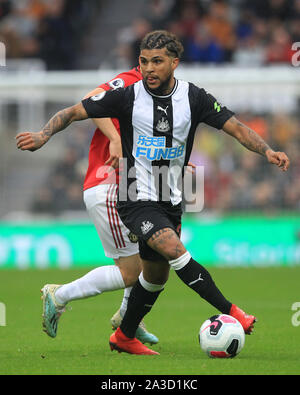 NEWCASTLE UPON TYNE, OCTOBER 6th DeAndre Yedlin of Newcastle United during the Premier League match between Newcastle United and Manchester United at St. James's Park, Newcastle on Sunday 6th October 2019. (Credit: Mark Fletcher | MI News) Stock Photo