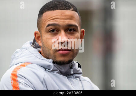 Zeist, Netherlands. 7th October, 2019. ZEIST, training Dutch team, Nederlands Elftal, football, season 2019-2020, 07-10-2019, KNVB Campus, Memphis Depay Credit: Pro Shots/Alamy Live News Stock Photo