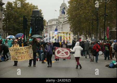 LONDON, UNITED KINGDOM. 07th Oct 2019, Ambulance Delayed by the Extinction Rebellion protest in Downing Street, to highlight climate change. © Martin Foskett/Knelstrom Ltd/Alamy Live News