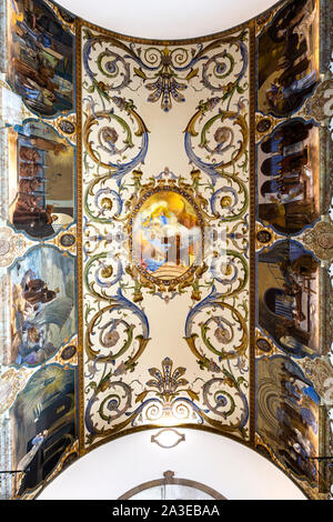 Detail of the ceiling above the central nave of the Church of St Anthony, depicting the life of the saint, in Estoril, Portugal Stock Photo