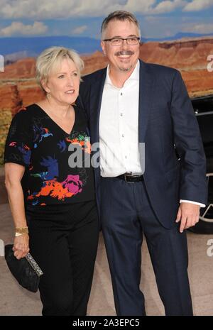 Los Angeles, CA. 7th Oct, 2019. Holly Rice, Vince Gilligan at arrivals for EL CAMINO: A BREAKING BAD MOVIE Premiere, Regency Village Theatre - Westwood, Los Angeles, CA October 7, 2019. Credit: Elizabeth Goodenough/Everett Collection/Alamy Live News Stock Photo